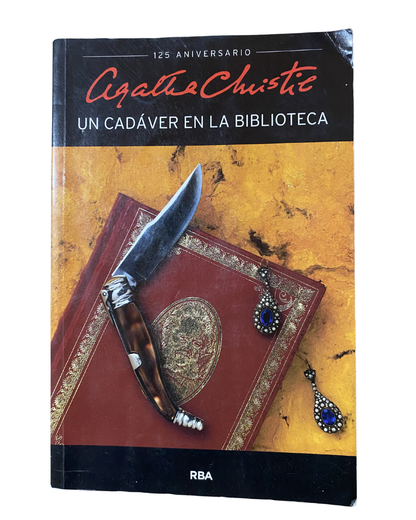 Un cadáver en la biblioteca – Agatha Christie
