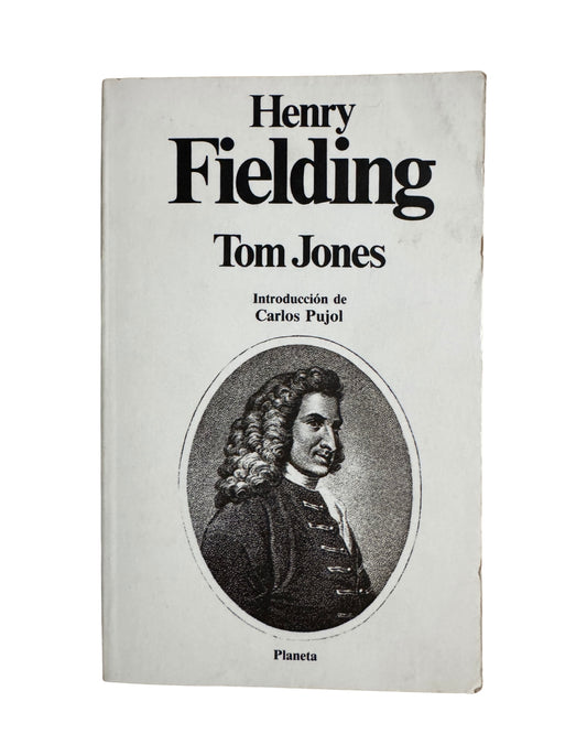 Tom Jones - Henry Fielding